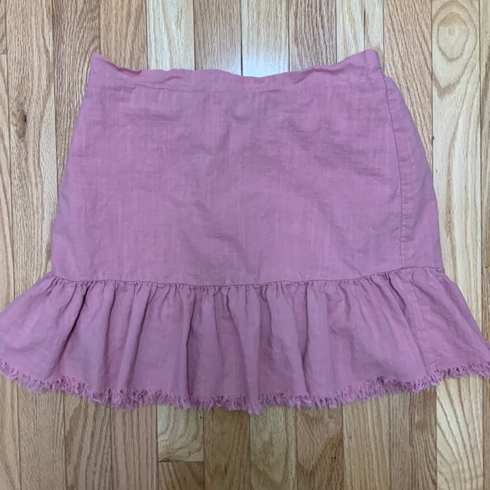Ruffled Raw Hem Mini‎ Skirt